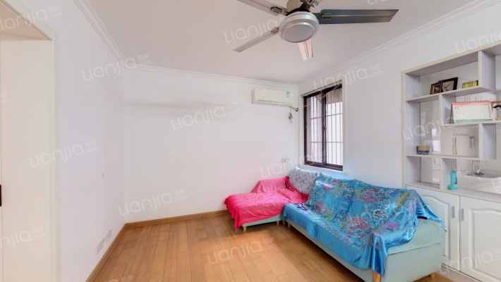 珍珠园七村二手房实景图