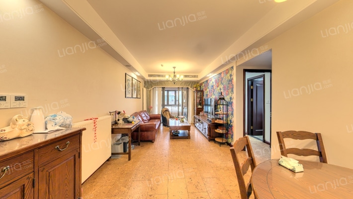 恒大中心二手房实景图