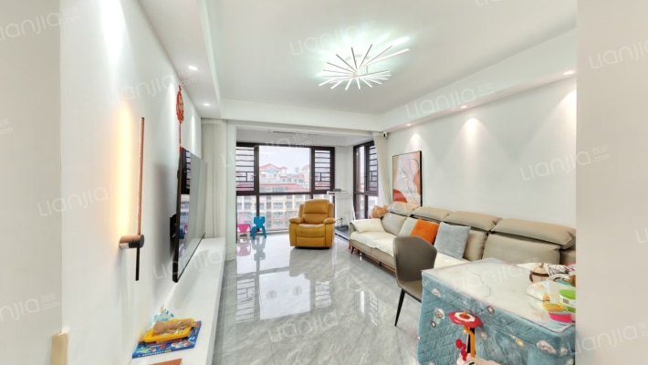 兴汝金城二手房实景图