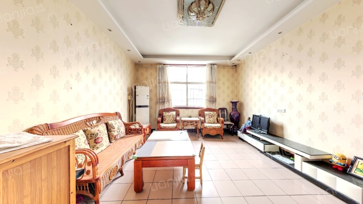 县一高家属院西院二手房实景图