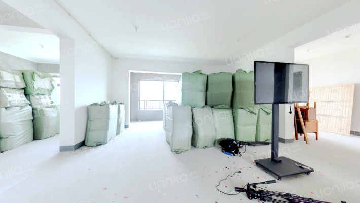 凤栖春澜苑二手房实景图