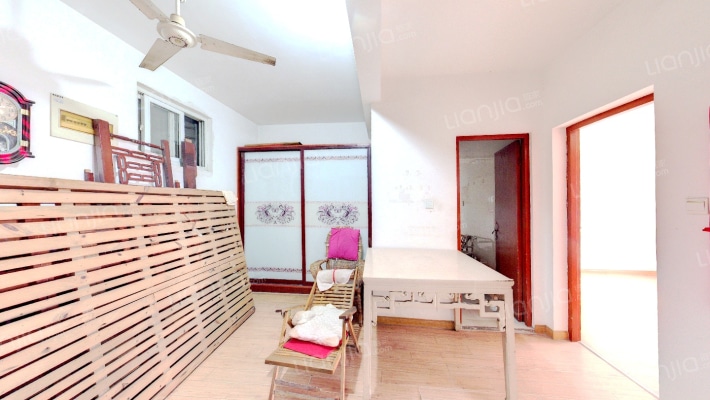 新苑华庭二手房实景图