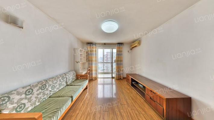 新世界家园二手房实景图