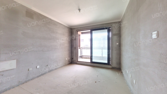 和昌盛世城邦润园二手房实景图