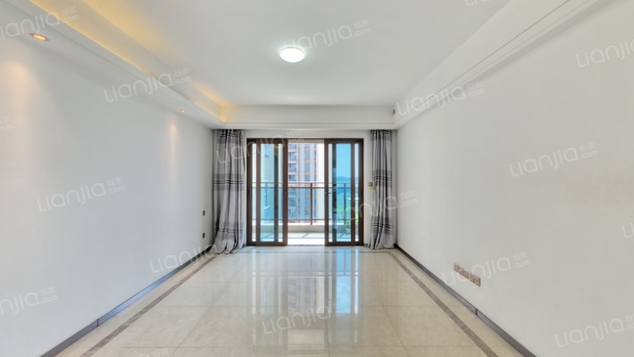 融创御园二手房实景图