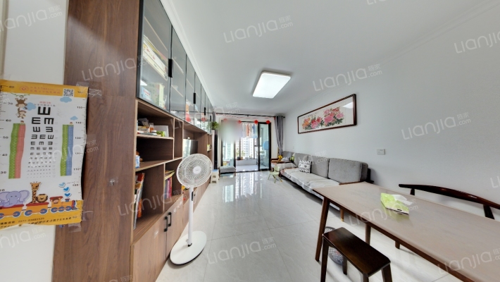 中岳俪景湾二手房实景图