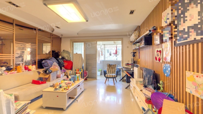 新桥小区二手房实景图