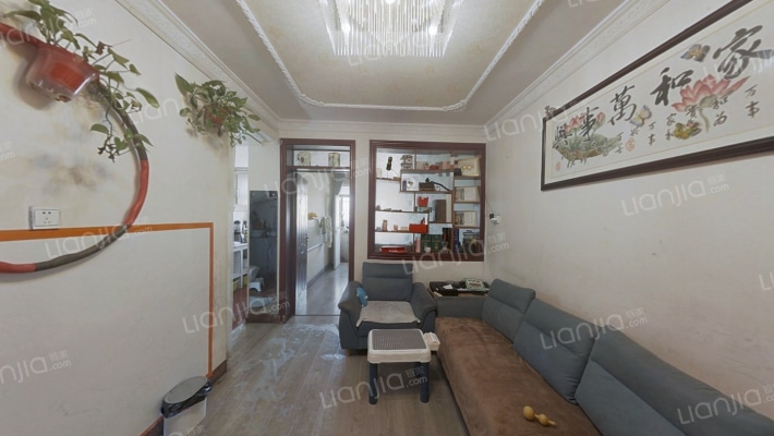 中山路中段142号院二手房实景图