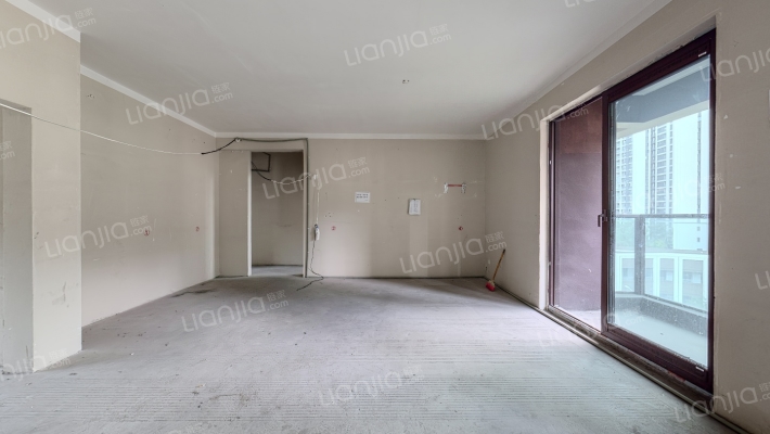 中建御湖壹号D御园二手房实景图