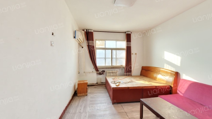 聚丙烯小区二手房实景图