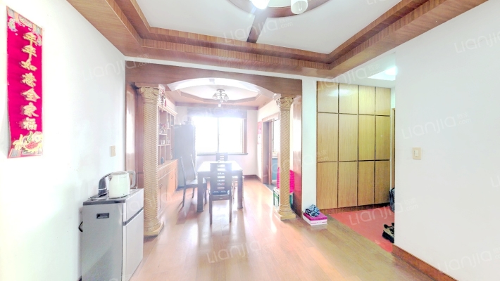 世纪公寓(海宁市)二手房实景图