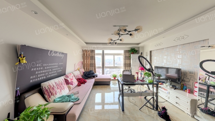 蓝岳装饰城二手房实景图