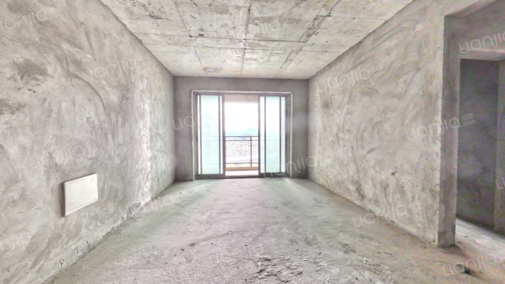 源东云锦二手房实景图