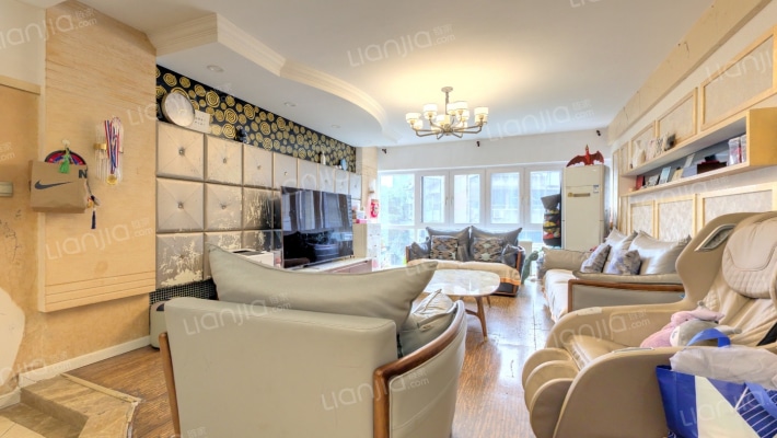 中央公园二手房实景图