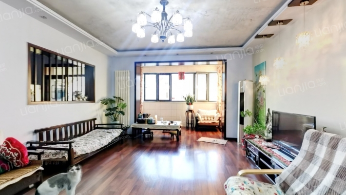 雅枫小区二手房实景图