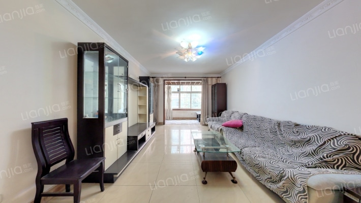 汪家湾路122号二手房实景图