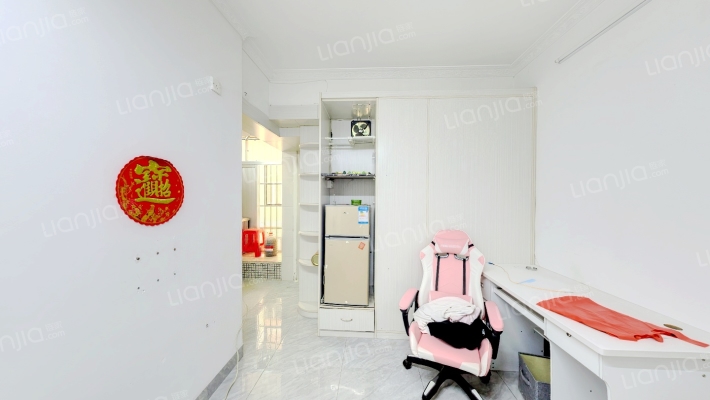 怡龙大厦二手房实景图