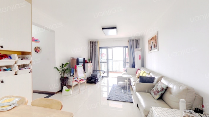 敏捷畔海御峰花园B区二手房实景图