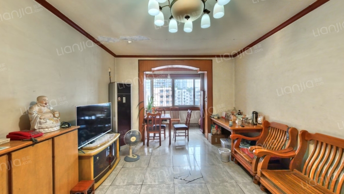 三圣街2号二手房实景图