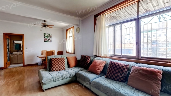 岳阳市商务局德胜路生活区二手房实景图