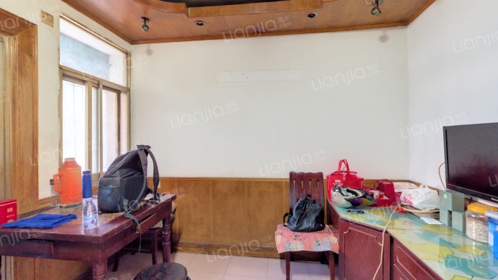 程墩路34号二手房实景图