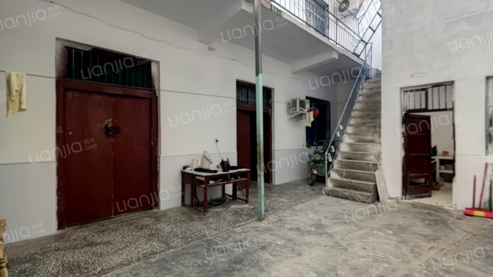 章华台自建房二手房实景图