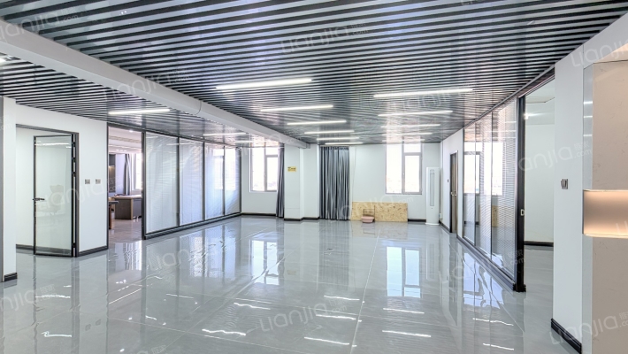 前景国际二手房实景图