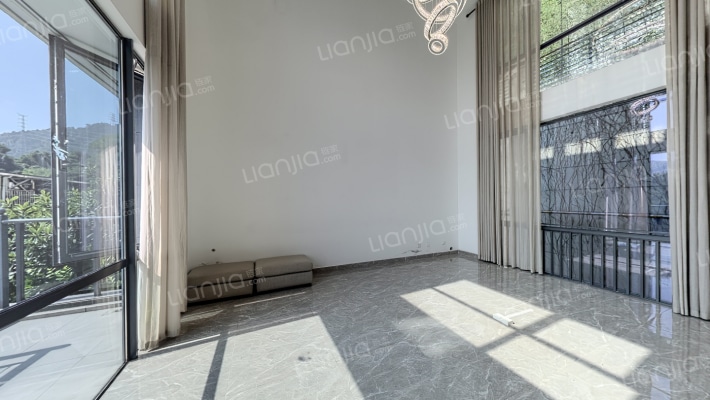 半山半海二手房实景图