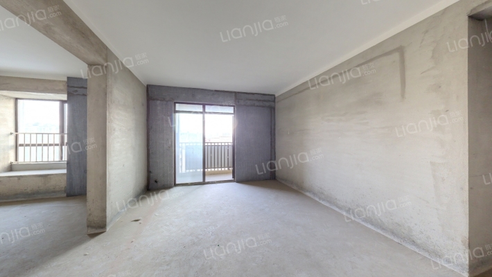 金桥庭院二手房实景图