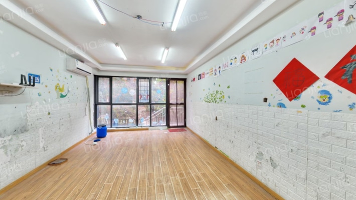 中港城二手房实景图