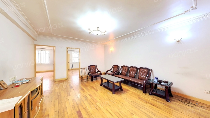 望湖新苑二手房实景图