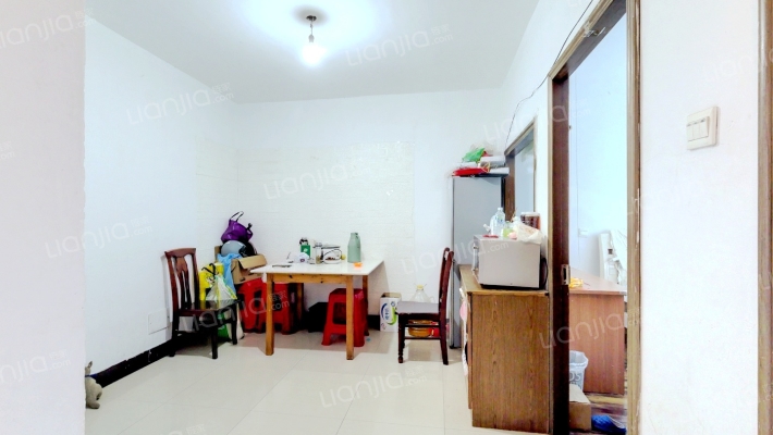 溪东新村三区二手房实景图