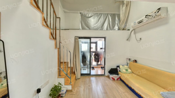 滨湖向上城二手房实景图