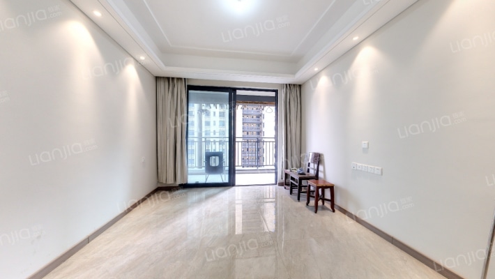 保利香颂三期二手房实景图