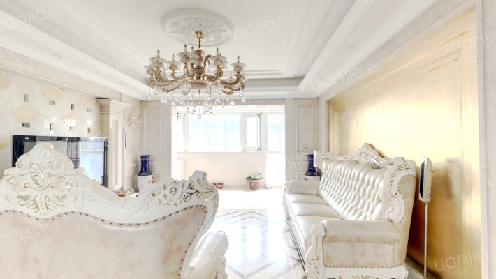 龙泊湾二手房实景图