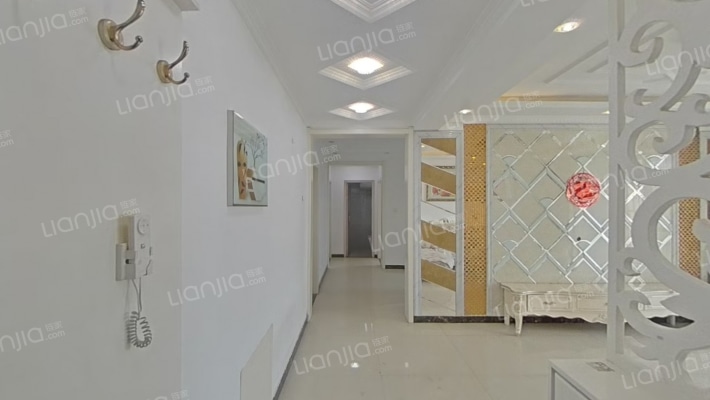 凤冠华府二手房实景图