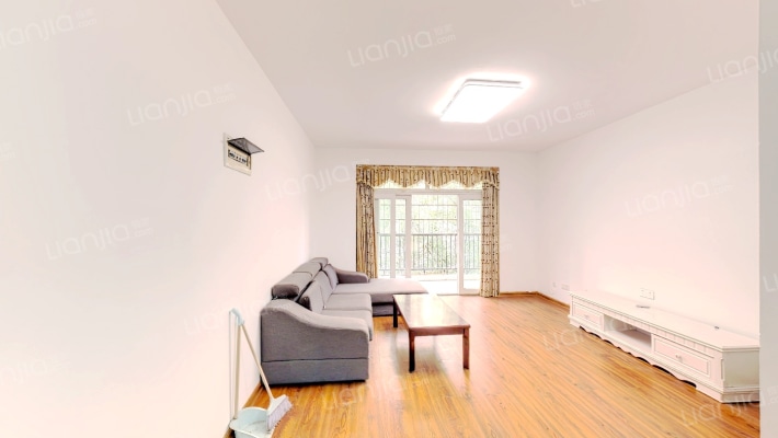 东南雅苑二手房实景图