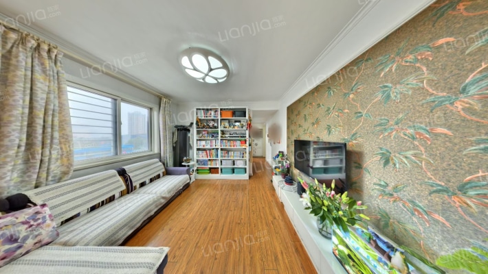 天朗莱茵小城二手房实景图