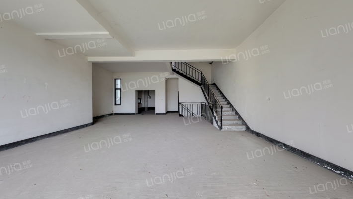 协信阿卡迪亚江域27峰二手房实景图