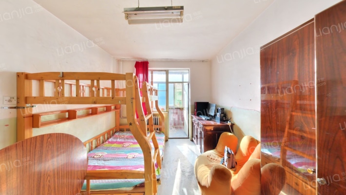 东后小河9号院二手房实景图