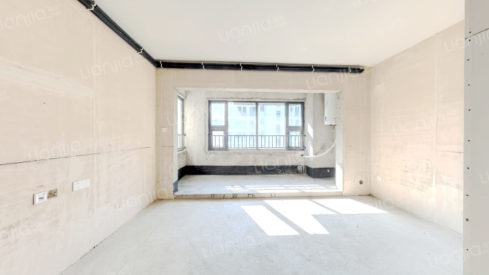 海伦堡玖悦府二手房实景图