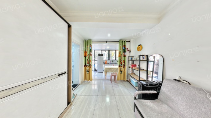 雁鸣山庄二手房实景图