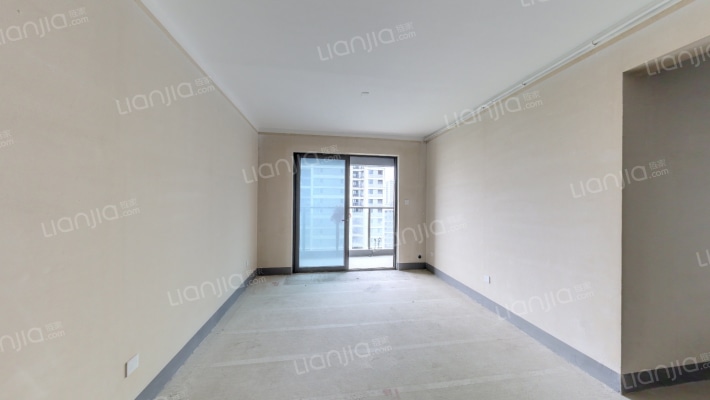 保利和光城樾二手房实景图