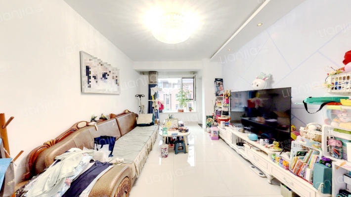 咖啡小镇二手房实景图