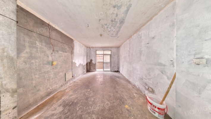 花园小区二手房实景图