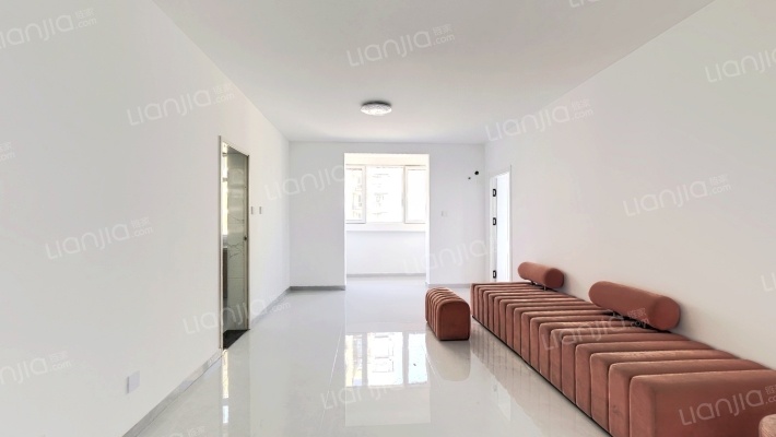 50万平米大社区 凯旋门两居 58万-客厅