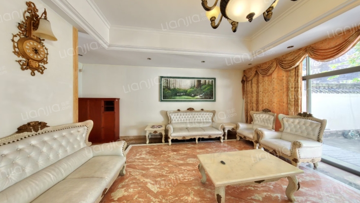 畔山东方墅二手房实景图