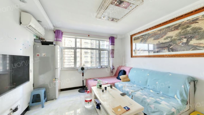 上都名苑二手房实景图