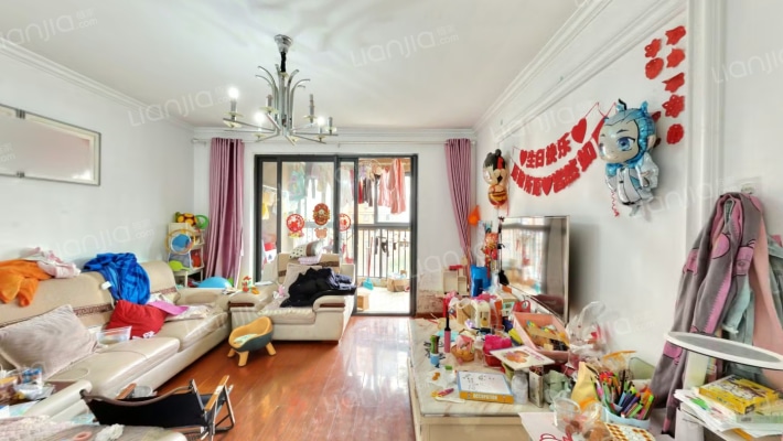 花和雅居二手房实景图