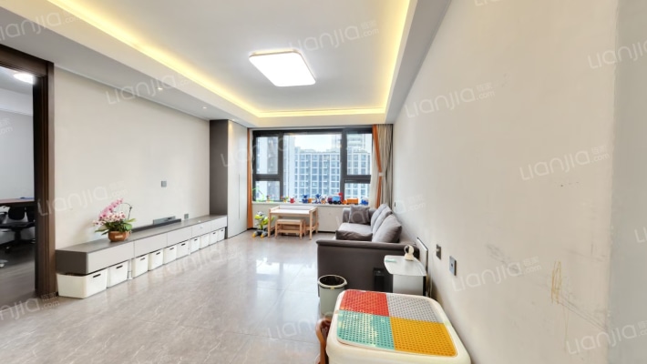 江上雅苑二手房实景图